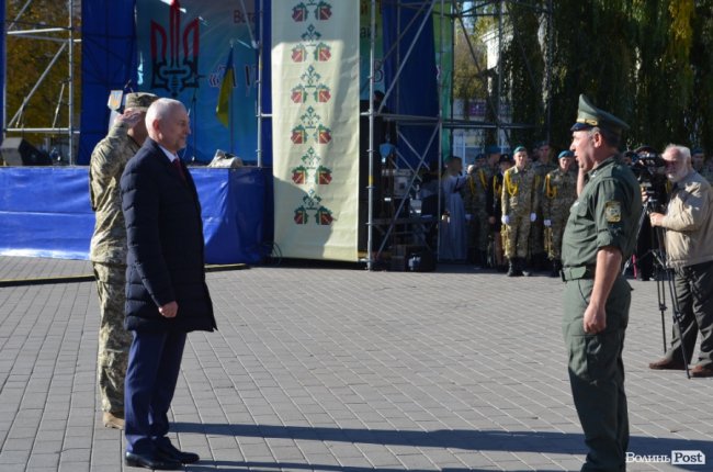 «Нам є що захищати»: урочиста посвята ліцеїстів у Луцьку.  ФОТО