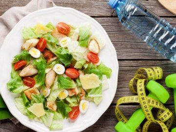 Лікар-кардіолог розповіла, як правильно харчуватися і зберегти своє здоров'я на довгі роки