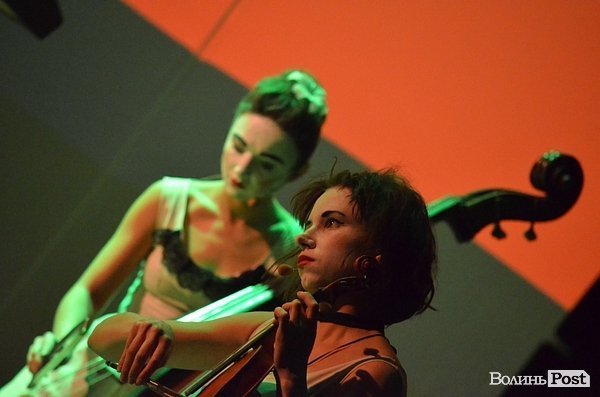 «Я хочу від них дітей»: Dakh Daughters підірвали луцьку публіку. ФОТО