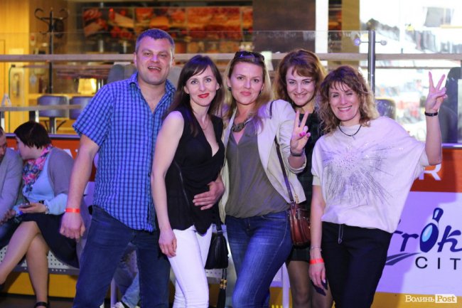 Як це було: фото грандіозного концерту «Ляпис 98» у «ПортCity»