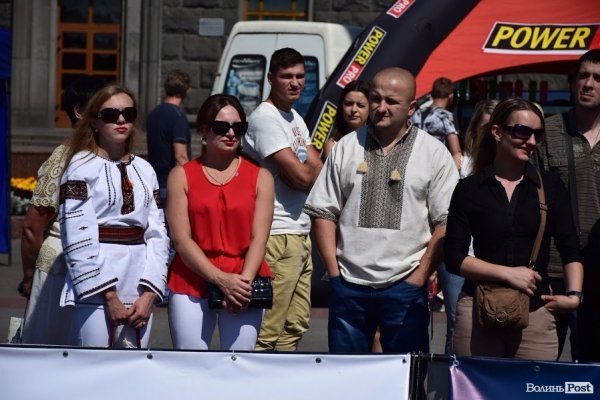 22 богатирі вражали лучан надзвичайною силою та міццю. ФОТО