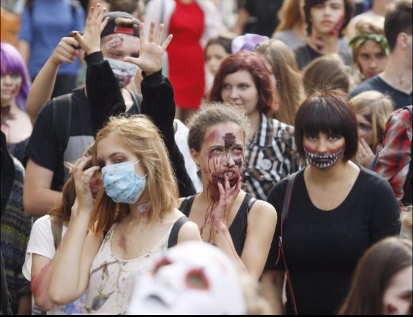 У Києві відбувся парад зомбі. ФОТО