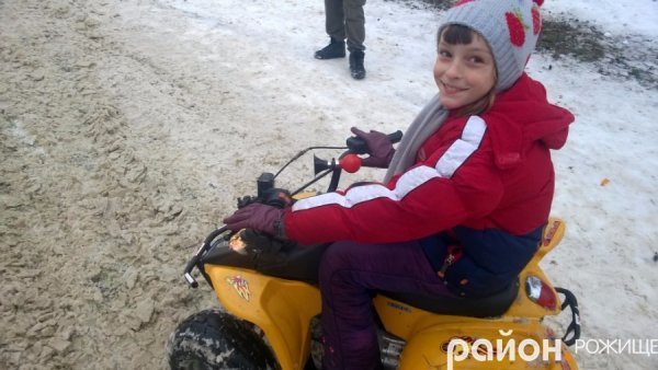 На Волині дітям влаштували катання на квадроциклах