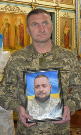 В останню дорогу провели Героя з Волині Миколу Чернова