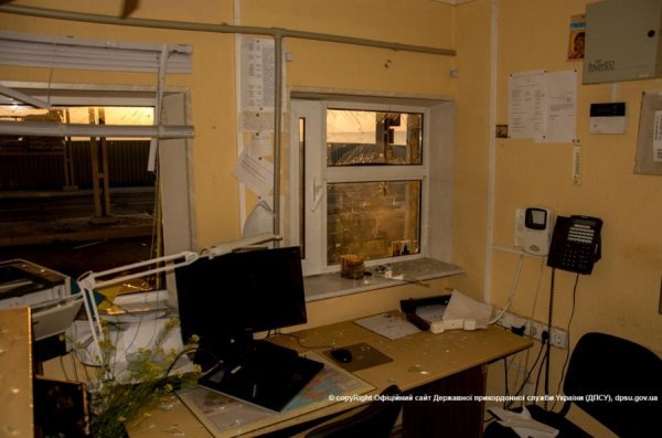 Пункт пропуску «Маринівка» після бою з терористами. ФОТО. ВІДЕО