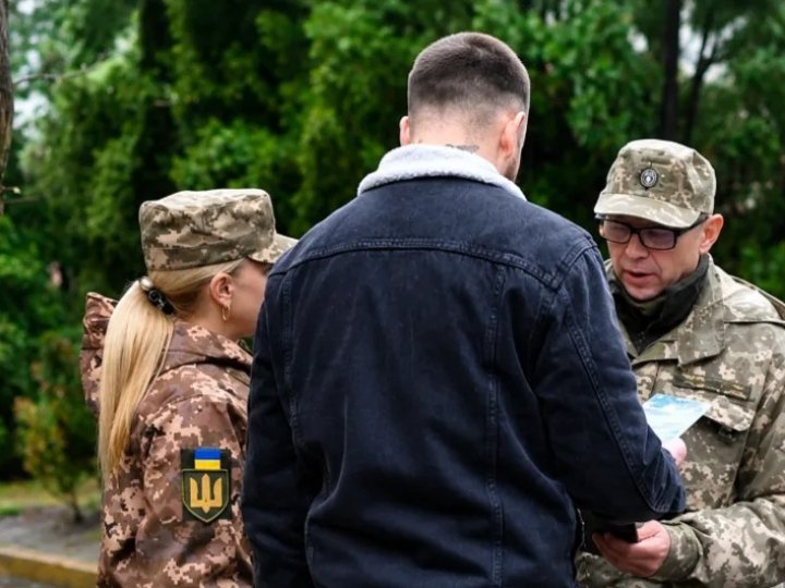 На Волині мобілізували чоловіка, виключеного з обліку понад 30 років тому: чим все скінчилось