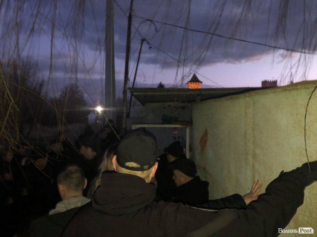 На Старому ринку – знову неспокійно. ФОТО. ВІДЕО. ОНОВЛЕНО