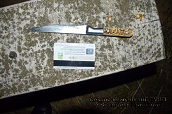 На Волині чоловік за чаркою підрізав знайомого. ФОТО