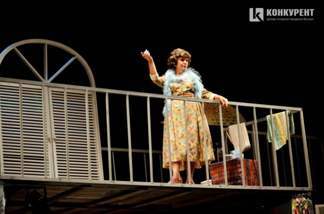 Луцькі пенсіонери зможуть безкоштовно відвідувати театр