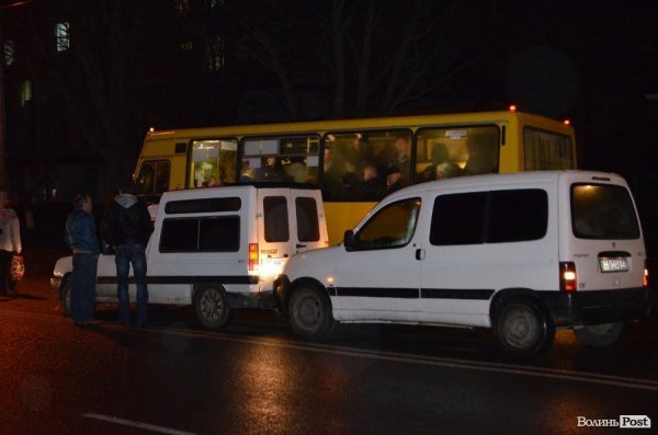 У Луцьку ‒ потрійна аварія. ФОТО