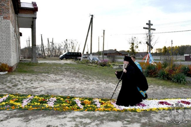 Очільник УПЦ (МП) Нафанаїл під Луцьком освятив храм. ФОТО