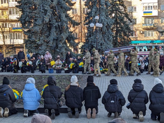 У Ковелі попрощалися з двома Героями Олександром Сілівончиком та Павлом Ромашуком