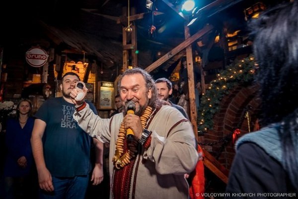 Вертеп у луцькому клубі. ФОТО