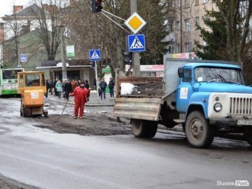 Мер Луцька пообіцяв, що в місті відремонтують 50-60 вулиць