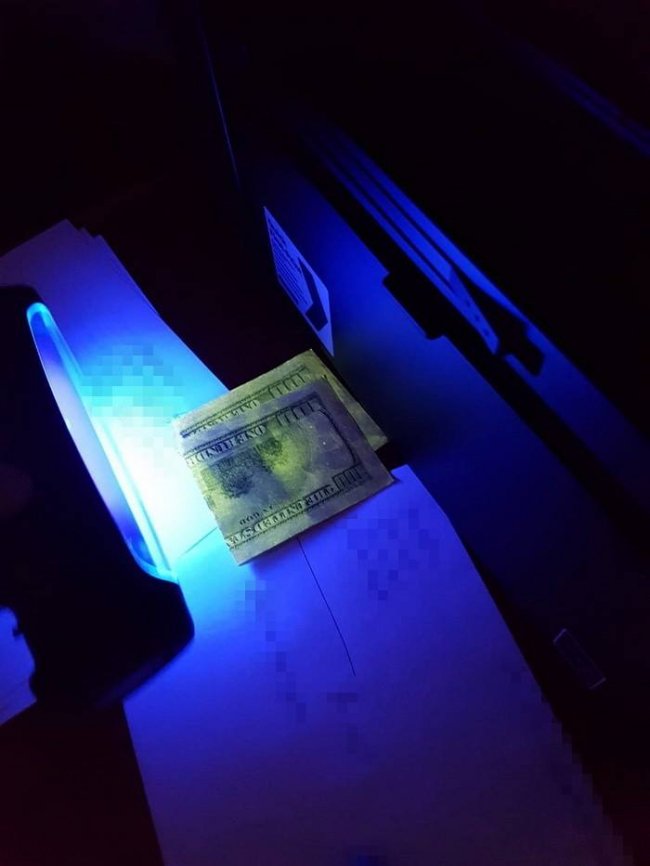 Викладач луцького вишу погорів на хабарі. ФОТО. ВІДЕО. ОНОВЛЕНО