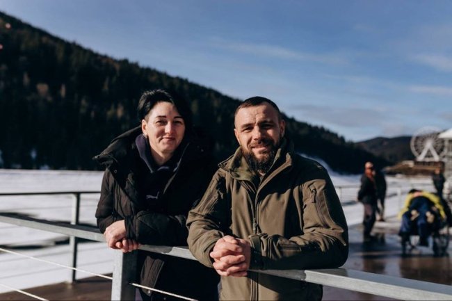 «Відпочивати не можна, бо війною заслабію», - волинянка, яка веде господарство поки чоловік воює. ВІДЕО