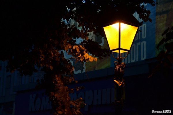 До Дня міста. Вечірній Луцьк. ФОТО