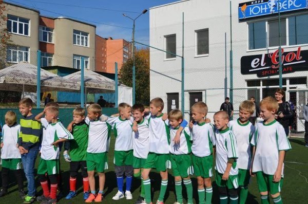 Григорій Пустовіт вручив нагороди юним футболістам. ФОТО*