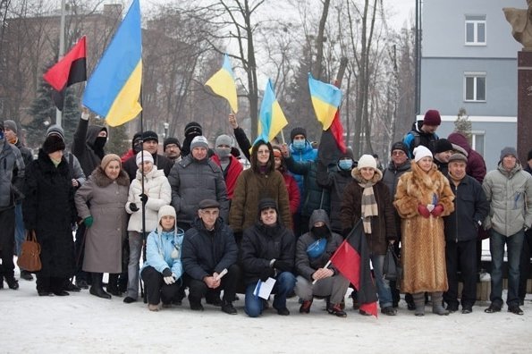 На Донеччині ультрас провели марш пам’яті УПА. ФОТО