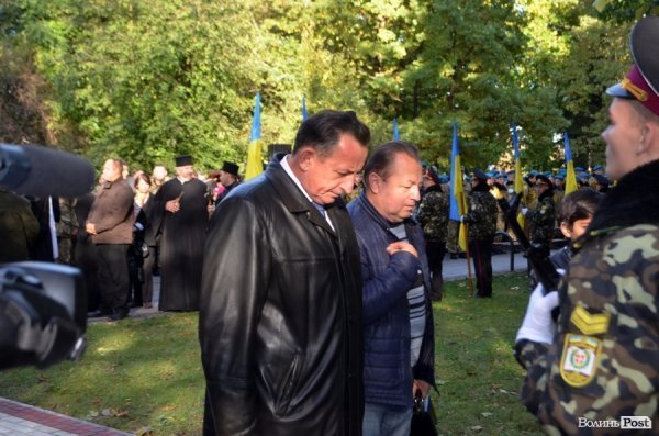 На Покрову у Луцьку освятили камінь на місці пам’ятника Волинським Героям АТО. ФОТО