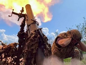 Минулої доби окупанти завдали 31 ракетного удару, тривають бої за Бахмут і Мар'їнку, — Генштаб ЗСУ