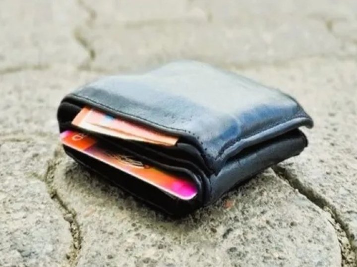 Загубив дорогою додому: на Волині військовослужбовцю повернули гаманець