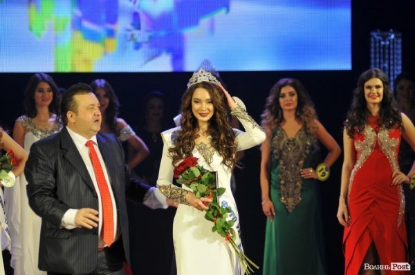 «Міс принцеса України»: Киянка перемогла в конкурсі краси в Луцьку