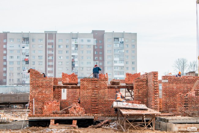 «Карамельна» квартира для кожного: у «Caramel Residence» зводять нову багатоповерхівку*