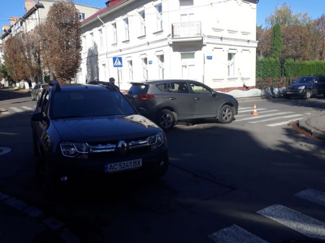 У Луцьку через аварію на Шопена – ускладнений рух. ФОТО