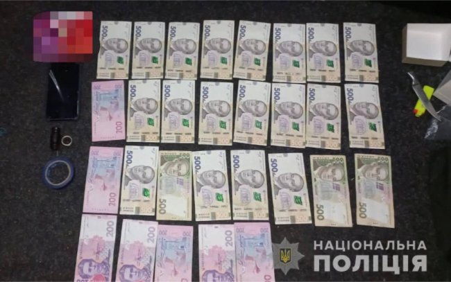 Троє волинян збували наркотики і психотропи через інтернет 