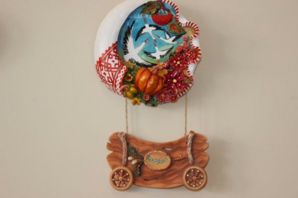 «Диво з теплих долонь»: виставка робіт Жанни Миляшкевич. ФОТО