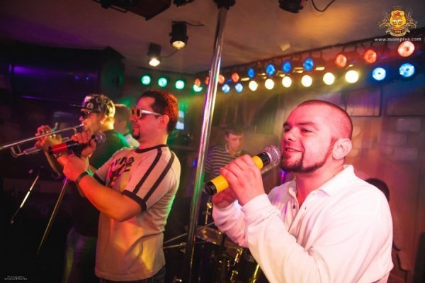 Фото концерту «Гуцул Каліпсо» в Луцьку