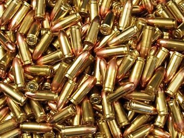 У волинян за добу вилучили 80 набоїв і дві димові гранати 