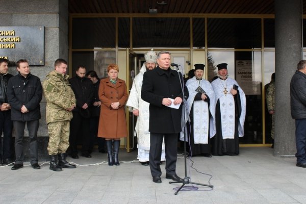 У Луцьку прощалися із військовим Дудкою. ФОТО