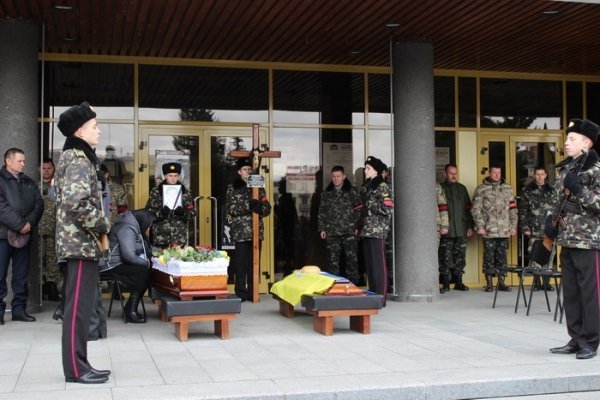 У Луцьку прощалися із військовим Дудкою. ФОТО