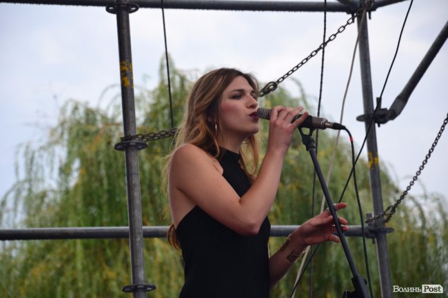 У Луцьку співали пісень В'ячеслава Хурсенка. ФОТО