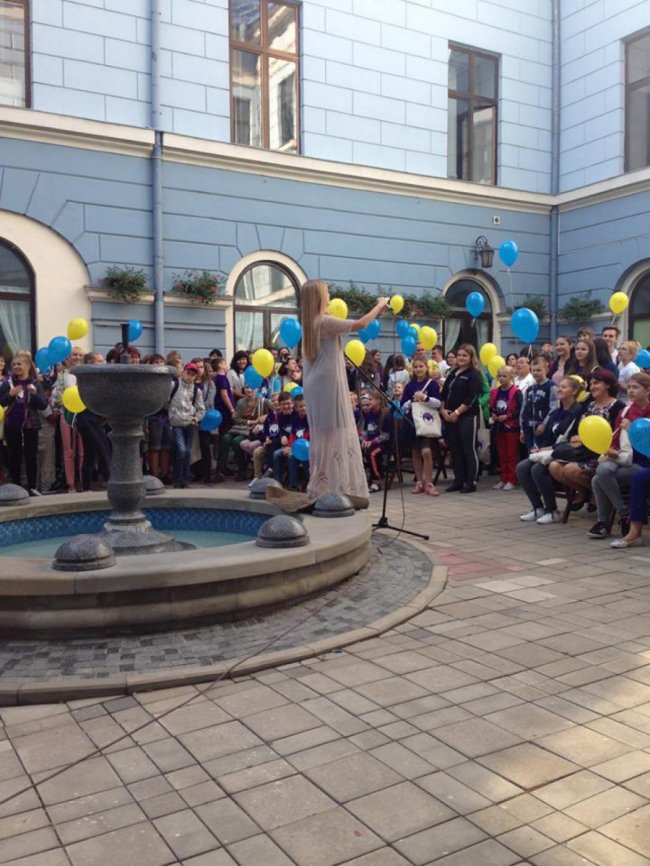 Волинську школярку визнали кращим юним автором України