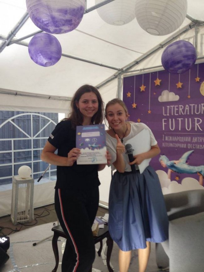 Волинську школярку визнали кращим юним автором України