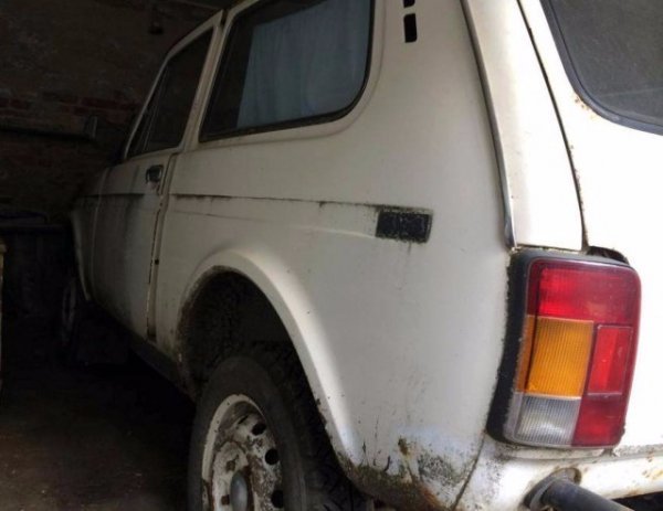 Волинські волонтери просять допомогти з ремонтом «Ниви». ФОТО