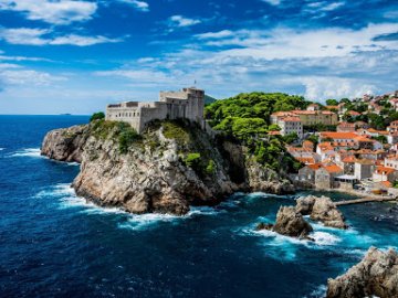 Від сьогодні Хорватія починає пускати туристів, які вакцинувалися від коронавірусу
