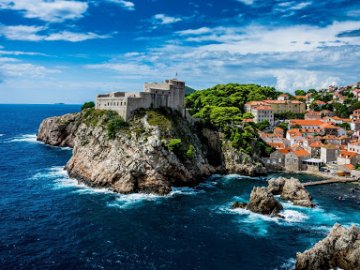 Від сьогодні Хорватія починає пускати туристів, які вакцинувалися від коронавірусу