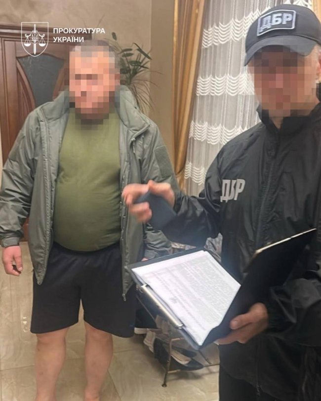 На Волині та Рівненщині 12 посадовців «Лісів України» продавали деревину за заниженими цінами