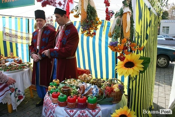 У центрі Луцька – ярмарок. ФОТО