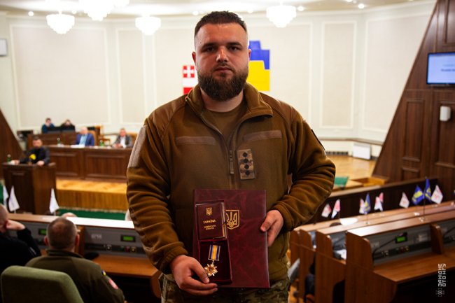 Офіцеру-нацгвардійцю з Волині вручили орден «За мужність». ФОТО