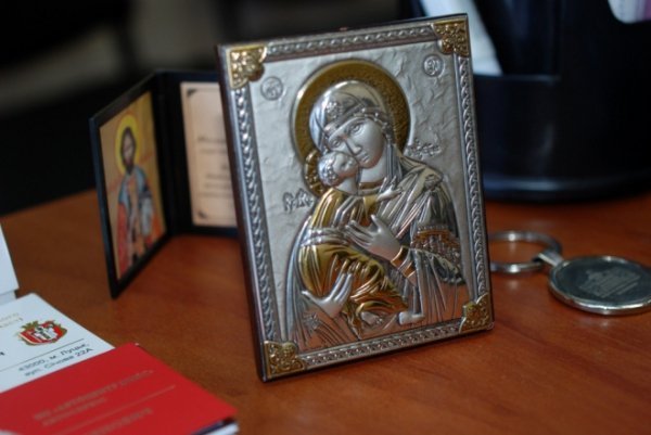 Як виглядає скромний кабінет депутата Луцькради Романа Романюка