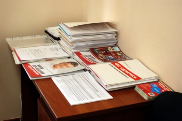 Як виглядає скромний кабінет депутата Луцькради Романа Романюка