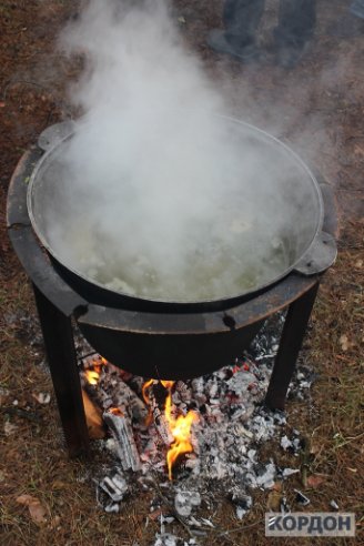 Як на волинському озері змагалися рибалки. ФОТО