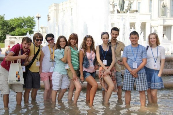 Луцький театр у Мінську вітали вигуками «Слава Україні!»