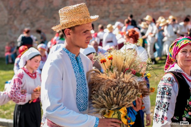 Неймовірні вбрання та іноземні гості: фестиваль «Берегиня» у Луцькому замку. ФОТО