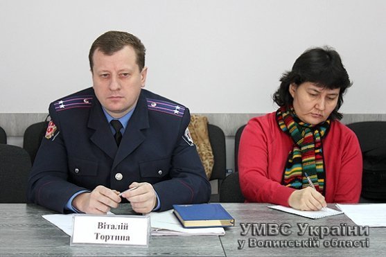 У Луцьку активісти та правоохоронці говорили про мирні зібрання. ФОТО